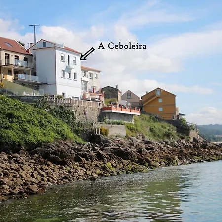 Casa Sobre O Mar A Ceboleira Raxó